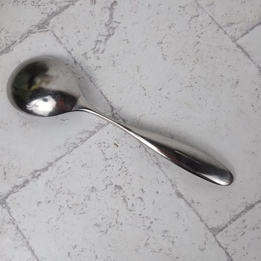 Towle Lauffer MAGNUM 18/8 Stainless Solid Serving Spoon Tablespoon 7 3/4 Japan